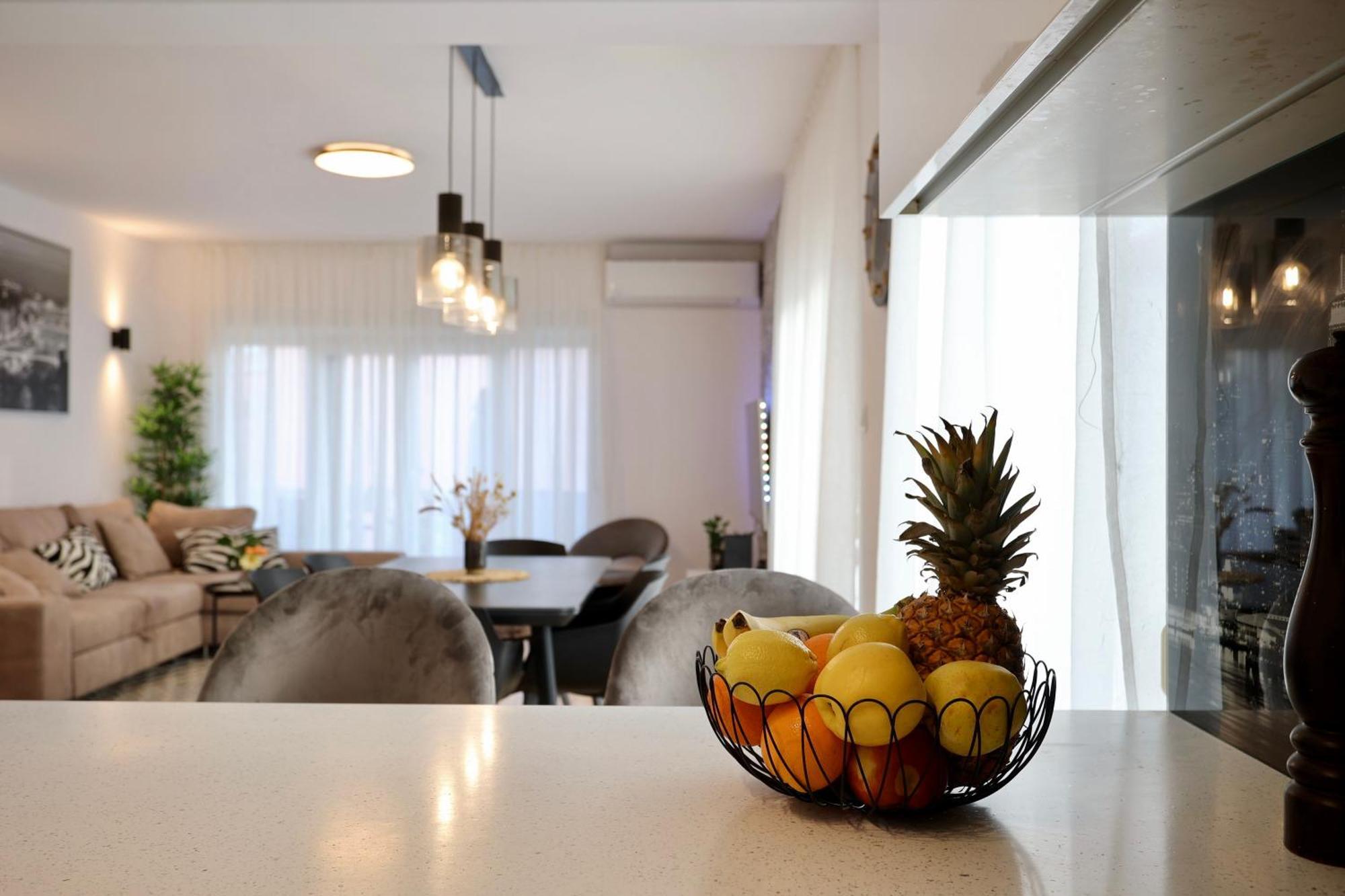 Holiday Home Tia Split Zewnętrze zdjęcie