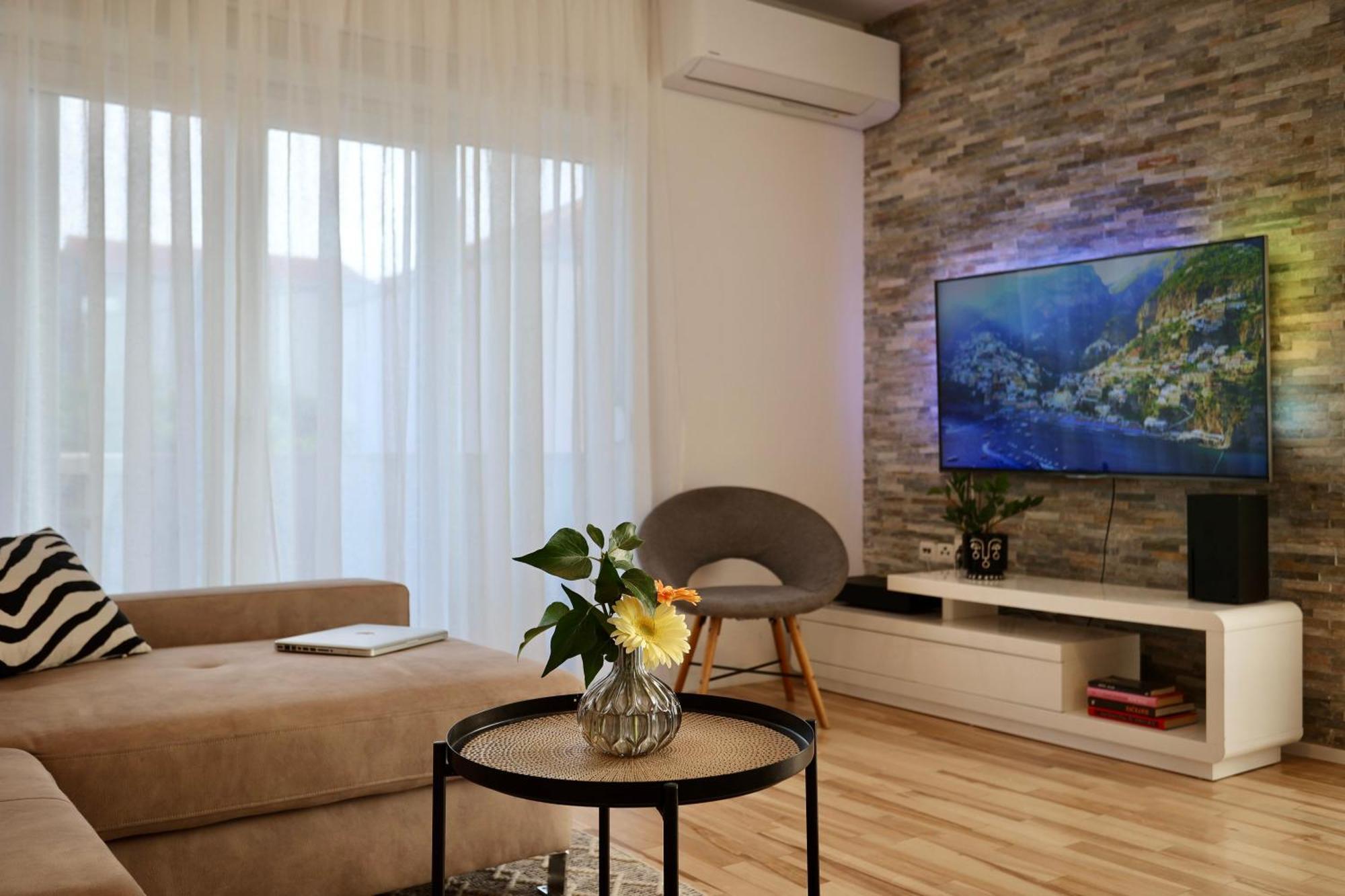 Holiday Home Tia Split Zewnętrze zdjęcie